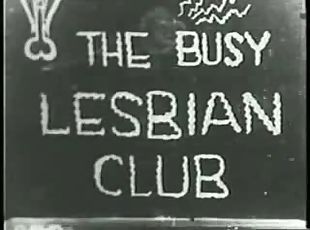 Лесбиянки, В клубе