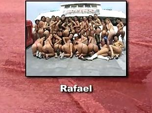 Pesta liar, Anal, Blowjob (seks dengan mengisap penis), Gambar/video porno secara  eksplisit dan intens, Seks grup, Kapal